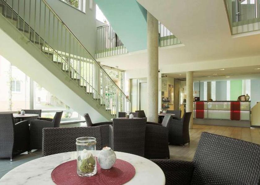 Bremen Bremerhaven Lobby