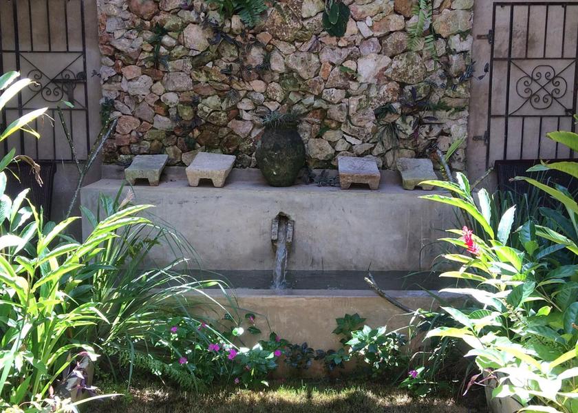 Yucatán Valladolid Garden