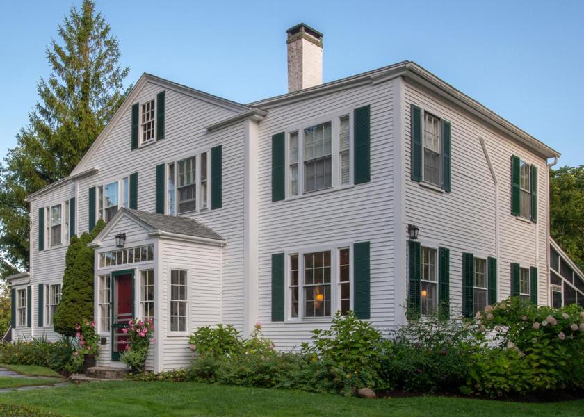Massachusetts Yarmouth Port Exterior view