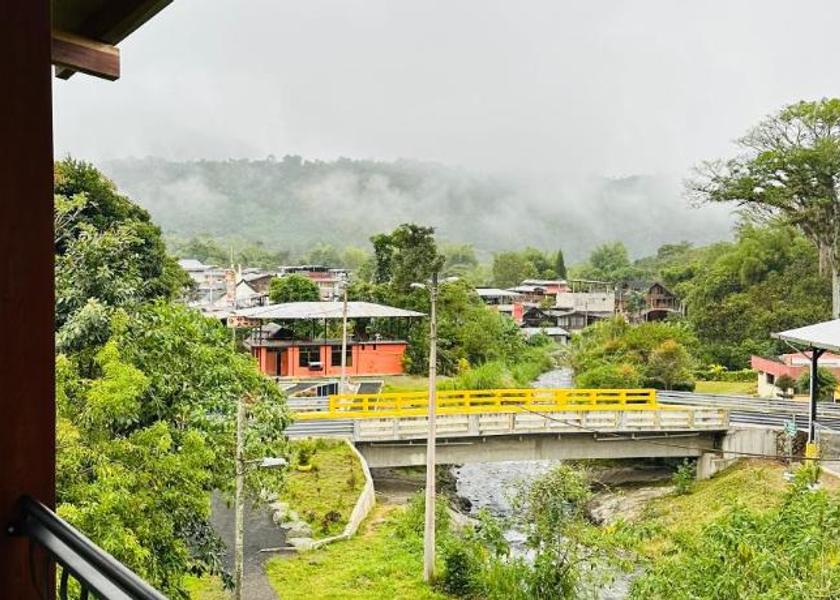Pichincha Mindo Surrounding environment