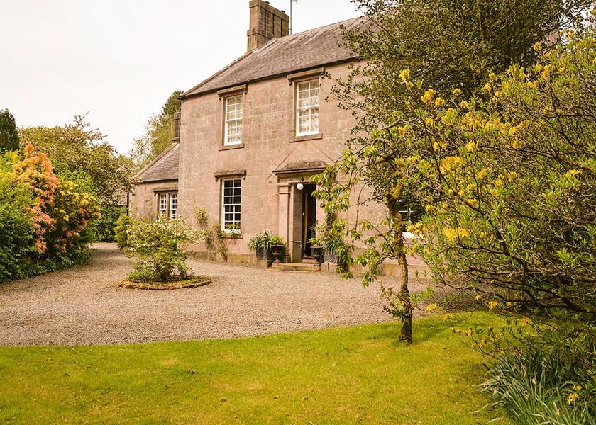 Scotland Thornhill Entrance