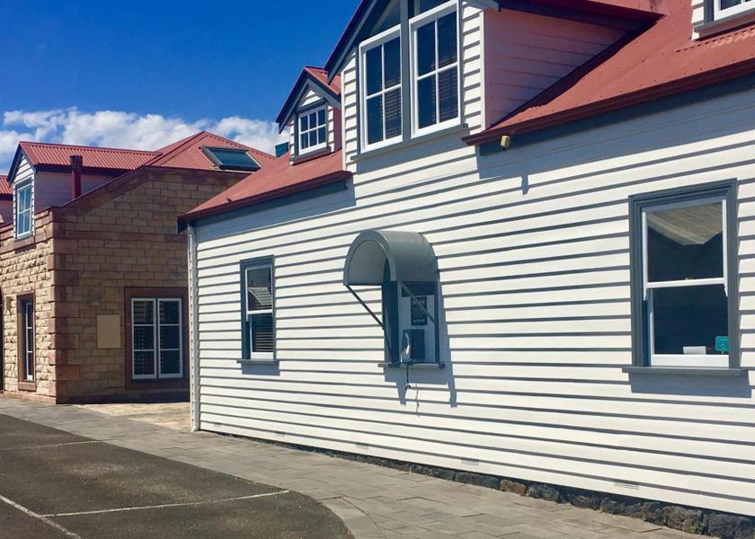 Victoria Port Fairy Entrance
