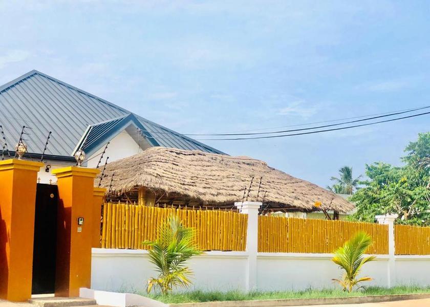 Accra Region Adentan Hotel Exterior
