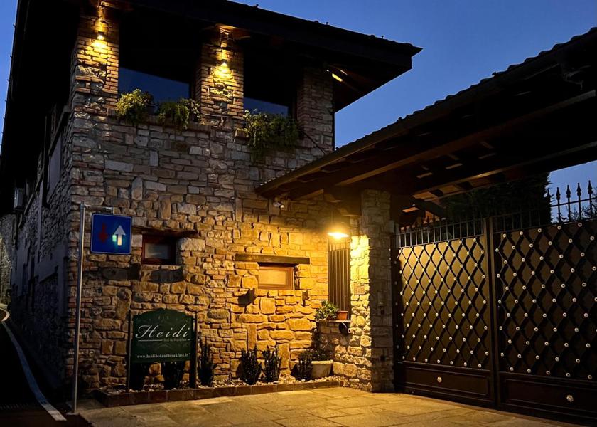 Lombardy Albavilla Exterior view