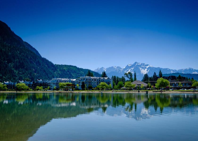 British Columbia Harrison Hot Springs Restaurant