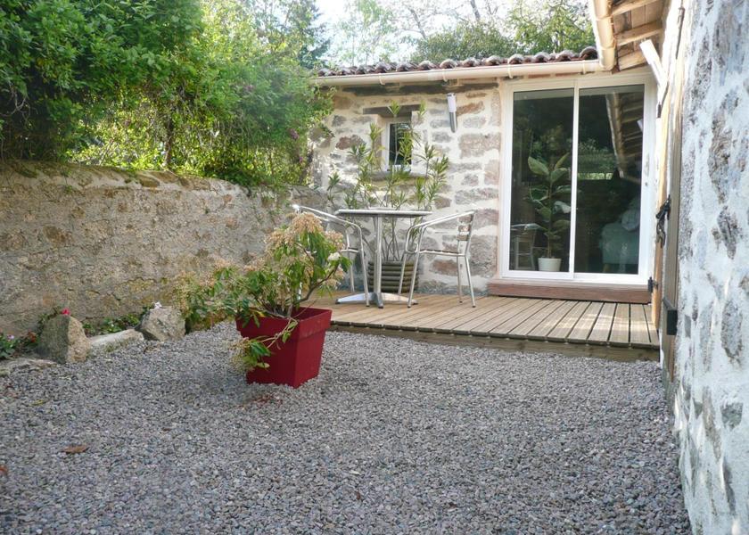 Nouvelle-Aquitaine Saint-Junien Facilities
