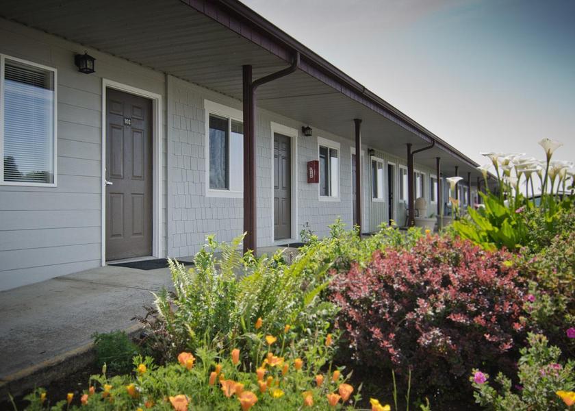 Oregon Gold Beach Hotel Exterior