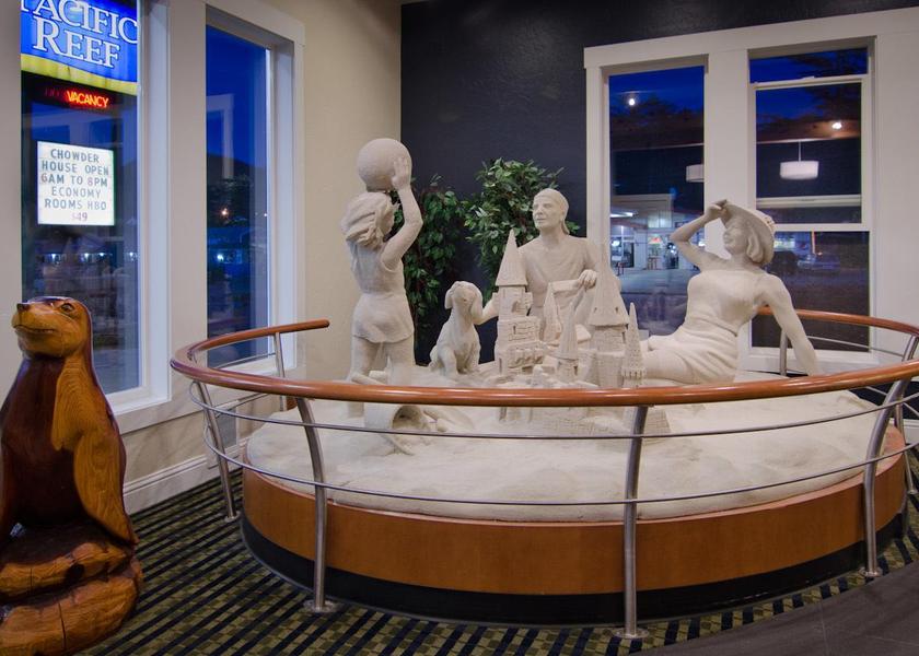 Oregon Gold Beach Lobby