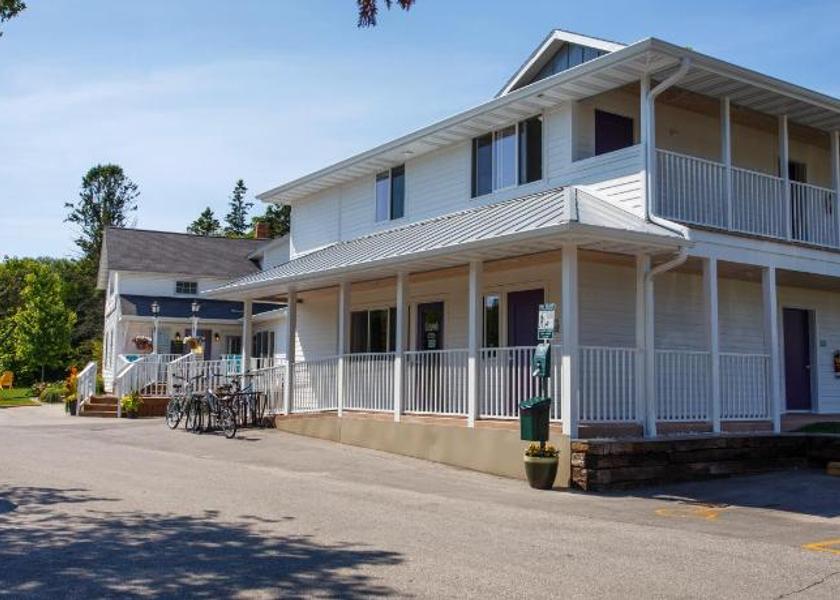 Wisconsin Fish Creek Exterior view