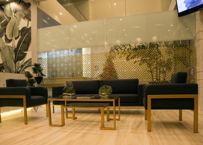 Córdoba Montería Shared lounge/TV area