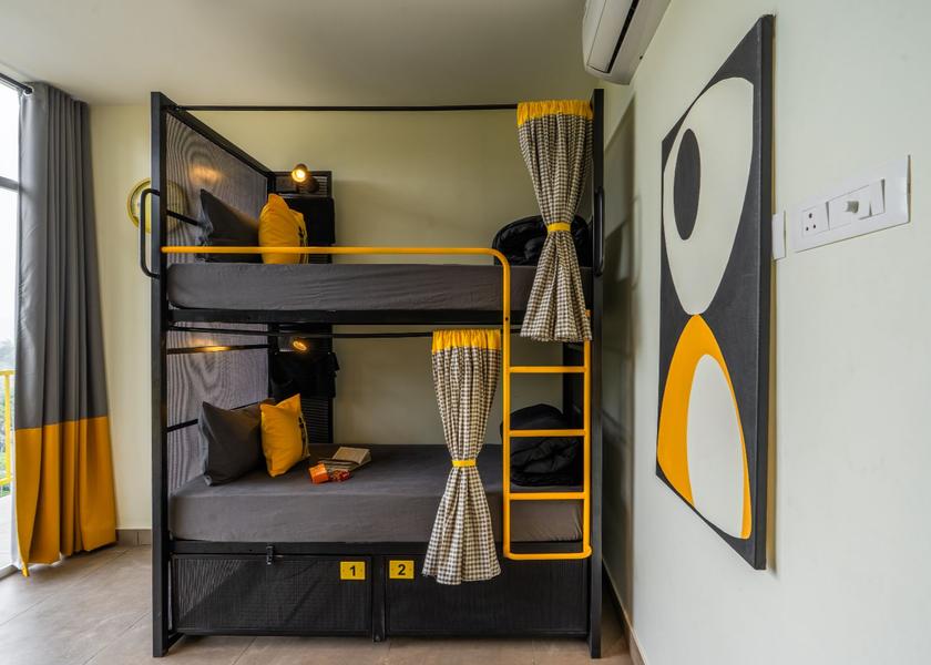 Kerala Vagamon Bed in 4 Bed Mixed Dormitory with Garden View