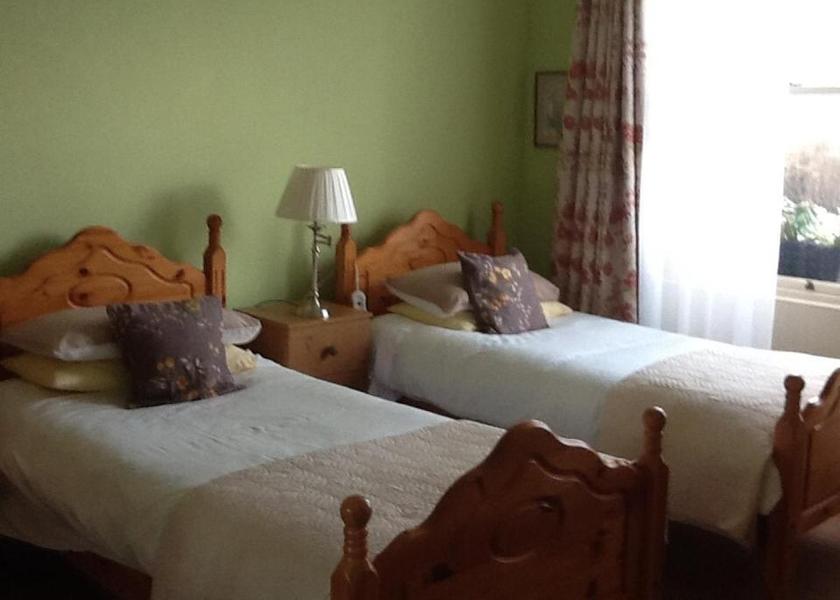 County Kerry Waterville Cable Room (Twin Room)
