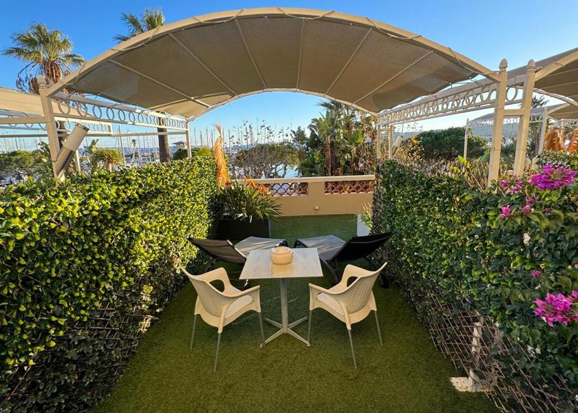 Provence-Alpes-Côte d'Azur Le Lavandou Facilities