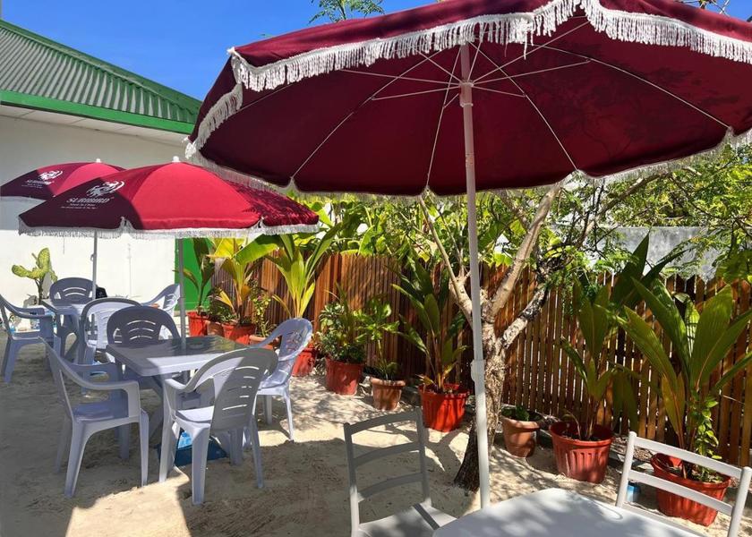 Shaviyani Atoll Gaakoshinbi Restaurant