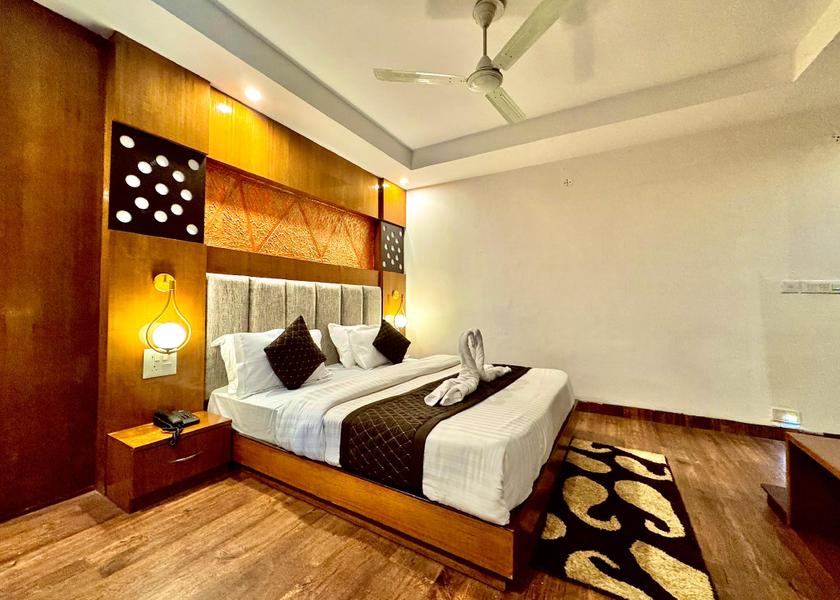Uttarakhand Mussoorie Deluxe Room without Balcony