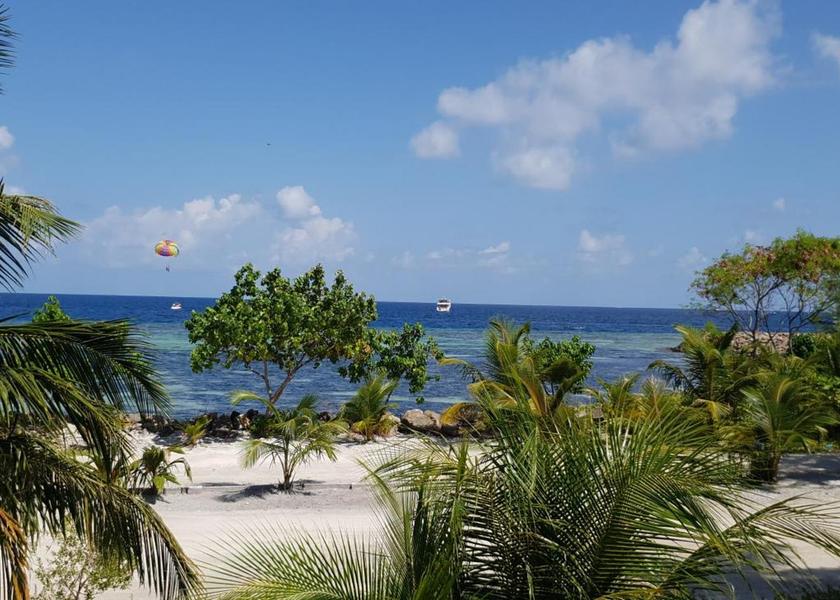 Kaafu Atoll Maafushi Beach