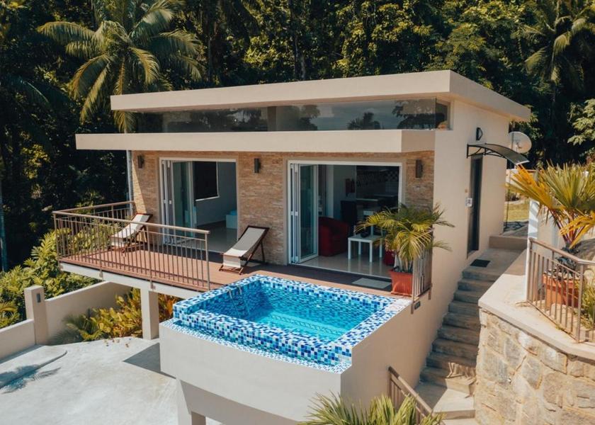  Mahé Island Exterior view