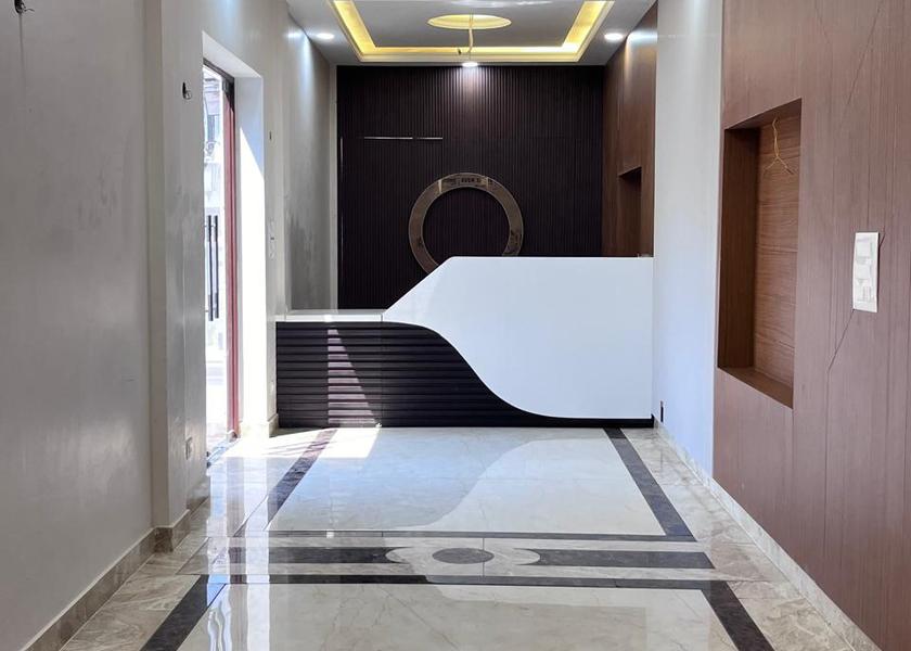Uttar Pradesh Varanasi Public Areas