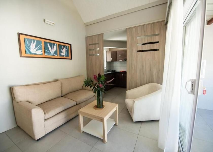Grand Port Blue Bay Living area