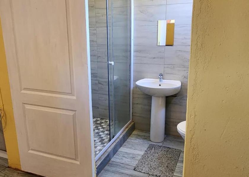 Gauteng Akasia Double Room with Private Bathroom