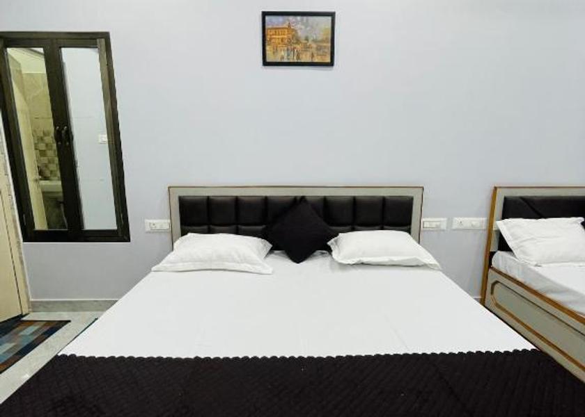 Uttar Pradesh Varanasi Triple Air Conditioning