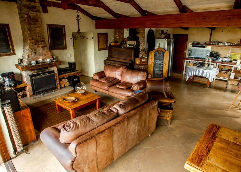 Western Cape Plettenberg Bay Shared lounge/TV area