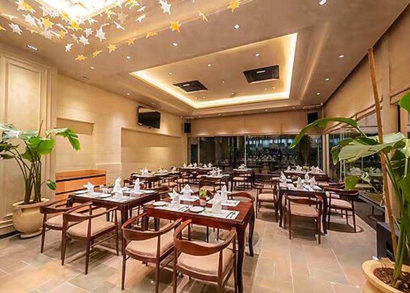 Madhya Pradesh Indore Hotel Exterior