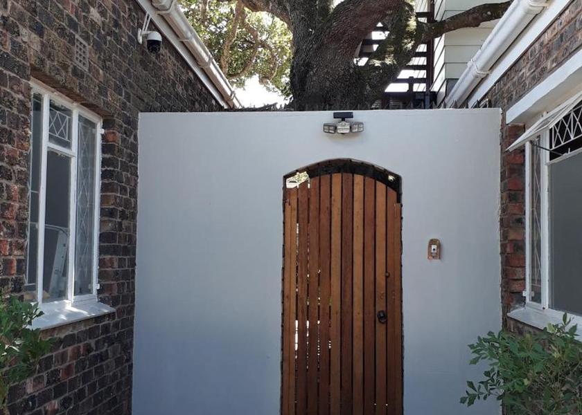 Eastern Cape Kenton on Sea Exterior view