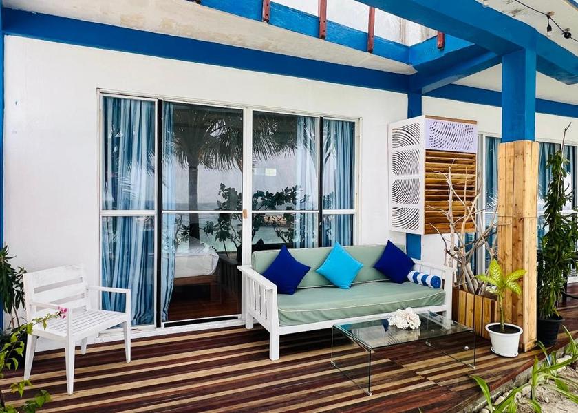 Baa Atoll Kendhoo Hotel Exterior