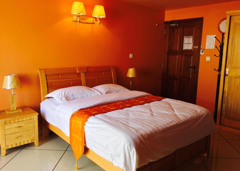 Arrondissement of Saint-Pierre Cilaos Double Room with Private Bathroom
