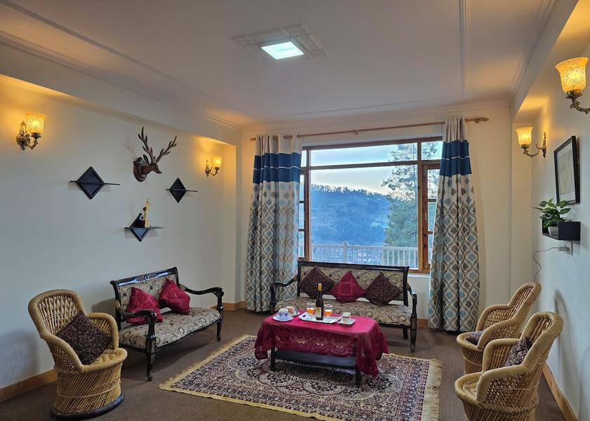 Himachal Pradesh Kufri Living area