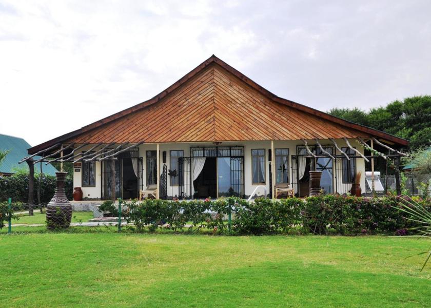 Simiyu Bariadi Hotel Exterior
