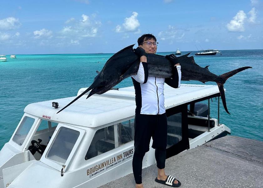 Water sports (motorized)