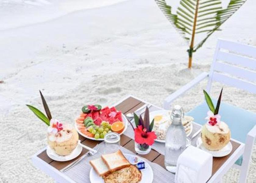 South Ari Atoll Dhigurah 