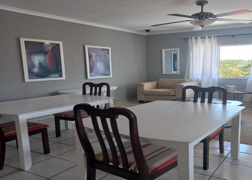 Shared lounge/TV area