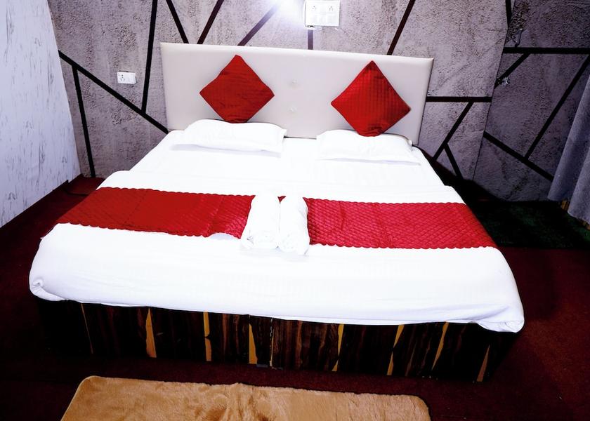 Uttarakhand Mussoorie Room