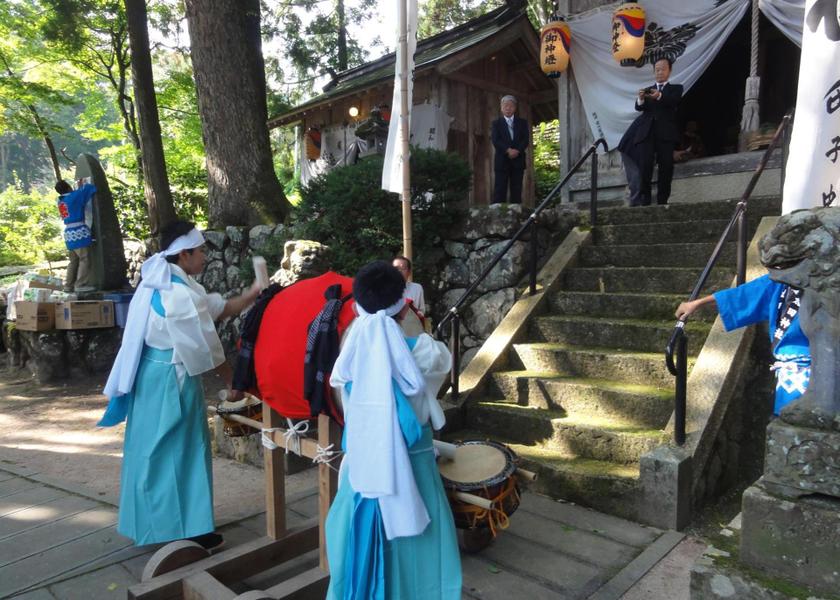 Hyogo Kami Surrounding environment