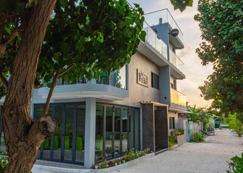 Vaavu Atoll Keyodhoo Exterior view