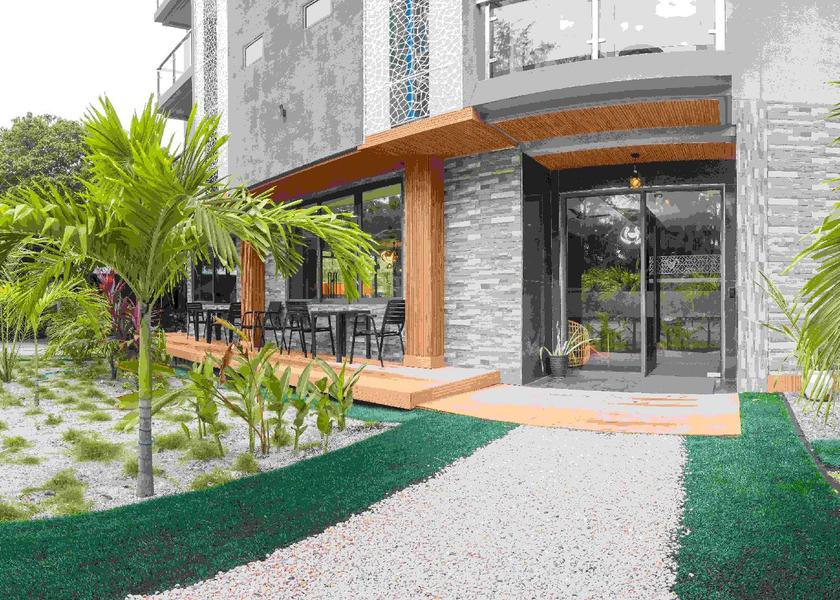 Gnaviyani Atoll Fuvahmulah Entrance