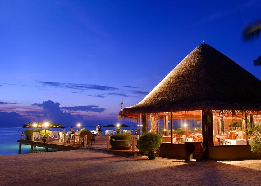 Kaafu Atoll Lhohifushi Restaurant