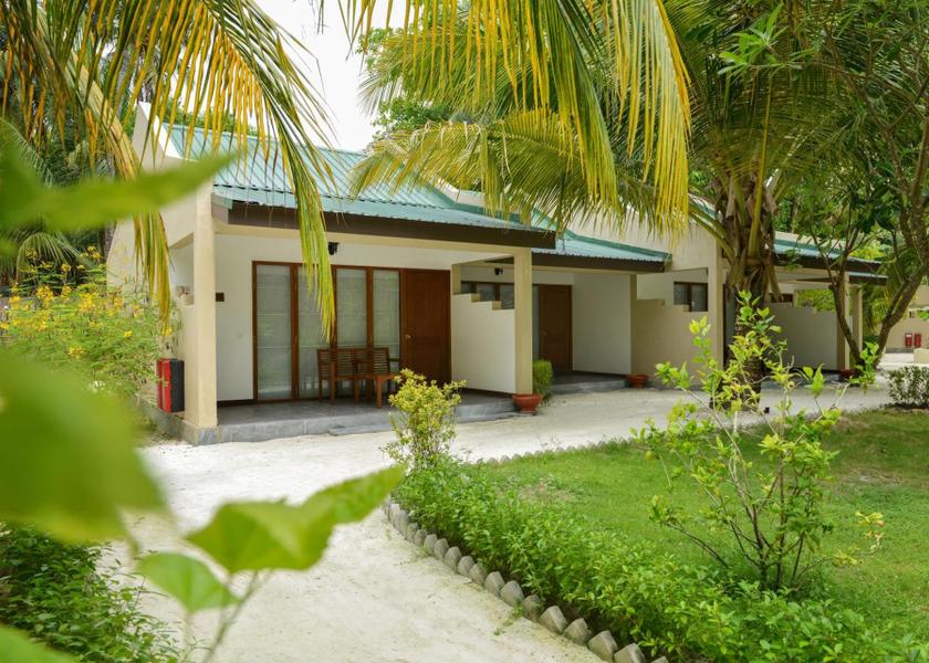 Kaafu Atoll Lhohifushi Hotel Exterior