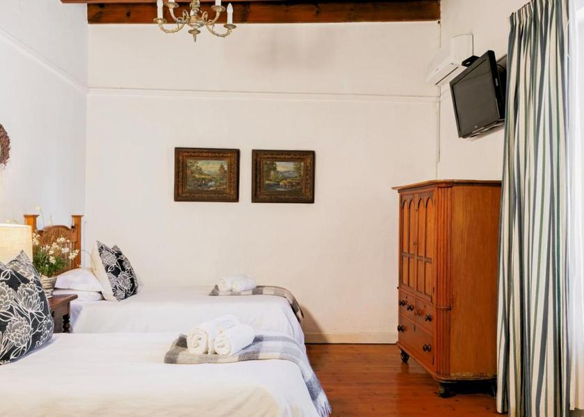 Eastern Cape Graaff-Reinet Deluxe Twin Room