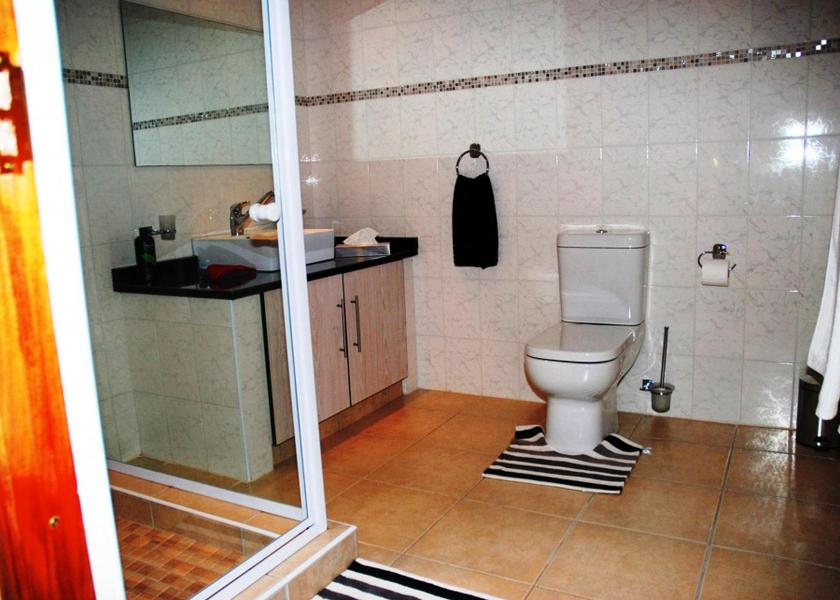North West Hartbeespoort Double Room with Balcony