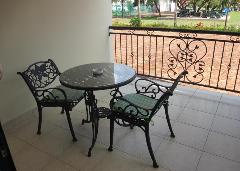 North West Hartbeespoort Balcony/terrace