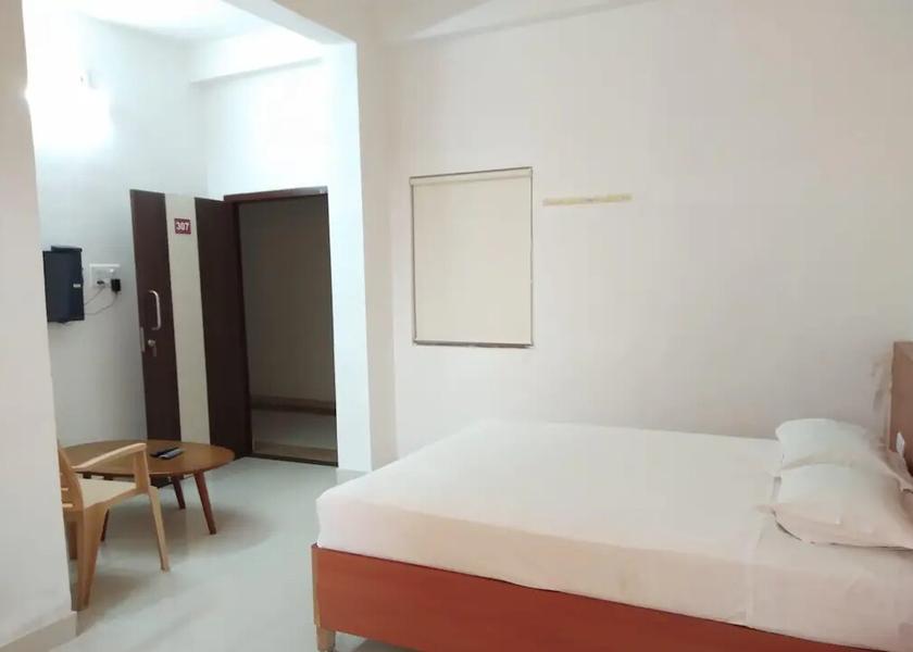 Tamil Nadu Coimbatore Standard Air Conditioning Room