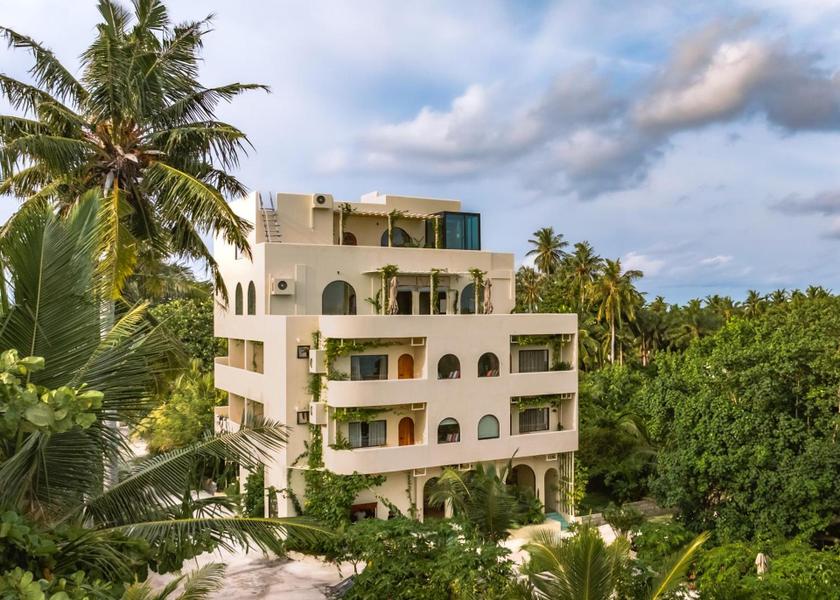 Baa Atoll Fehendhoo Exterior view