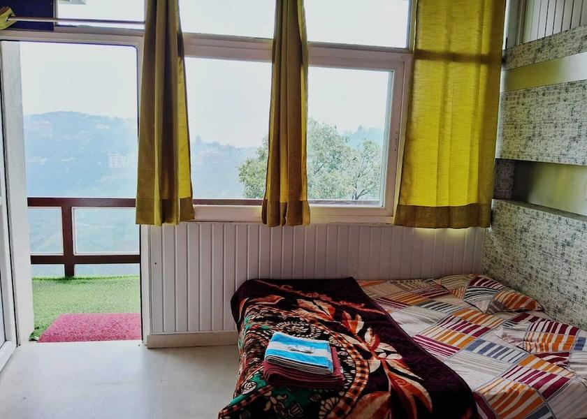 Uttarakhand Mussoorie Room