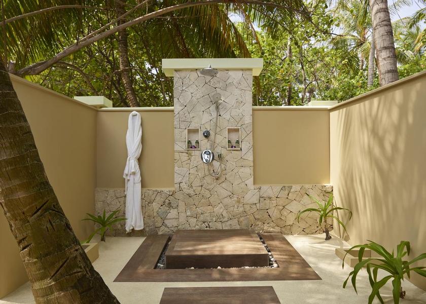 Kaafu Atoll Emboodhu Finolhu Public Areas