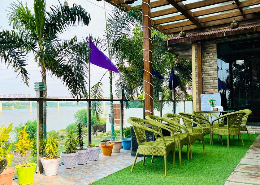 Uttar Pradesh Varanasi Hotel Exterior