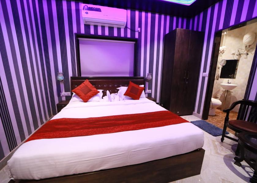 Uttar Pradesh Varanasi Hotel Exterior